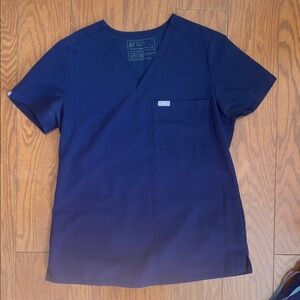 FIGS Catarina One-Pocket Scrub Navy Top
